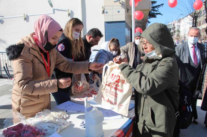 112 Günü’nde Burdur’da Farkındalık Anketi Yapıldı