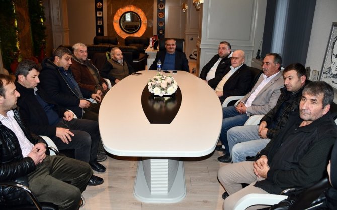 İ̇scehisar Belediye Başkanı Ahmet Şahin Muhtarlar İsteklerini Dinledi