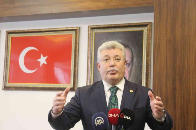 Ak Parti Grup Başkanvekili Akbaşoğlu: "Eskiyi Millete Yeni Diye Sunmaya Çalışacaklar"