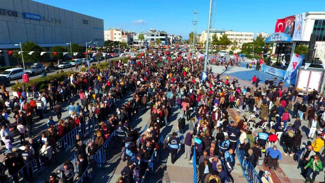 Muratpaşa’da Karadeniz Rüzgarı: 1 Ton Hamsi Dağıtılacak