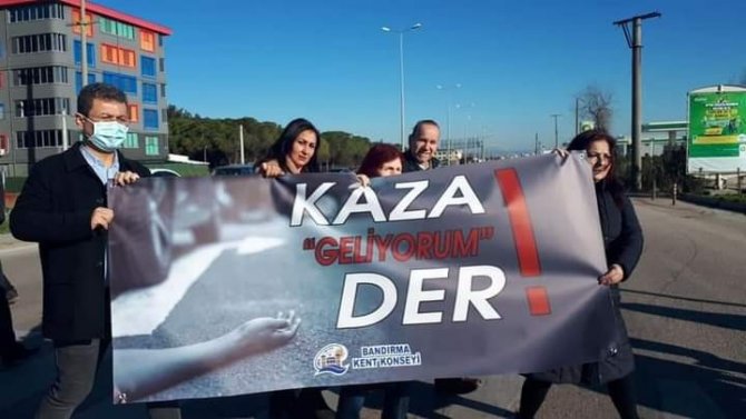 Bandırma Kent Konseyi Hastane Kavşağındaki Kazalara Dikkat Çekti
