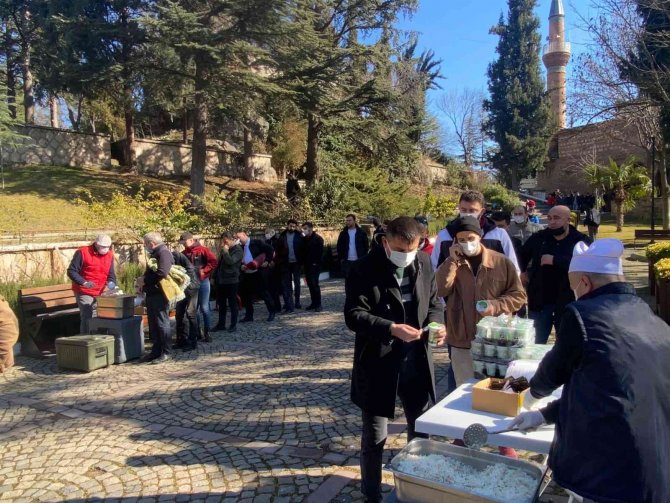 Elim Bir Kaza Sonrası Hayatını Kaybeden Genci Arkadaşları Unutmadı