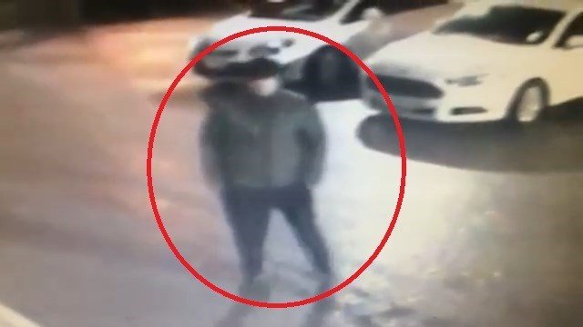 Bursa’da Site Bahçesindeki Motosikleti Böyle Çaldı