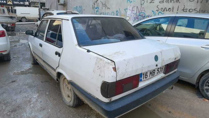 Hırsız Sevgililer El Ele Cezaevine