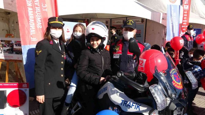 ’112 Günü’nde Sağlık Filosuna Araç Takviyesi