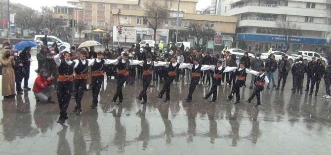 Erzincan Kültür Ve Sanat Günleri Devam Ediyor