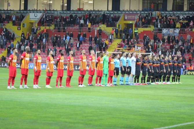 Galatasaray İle Kayserispor 52. Randevuda