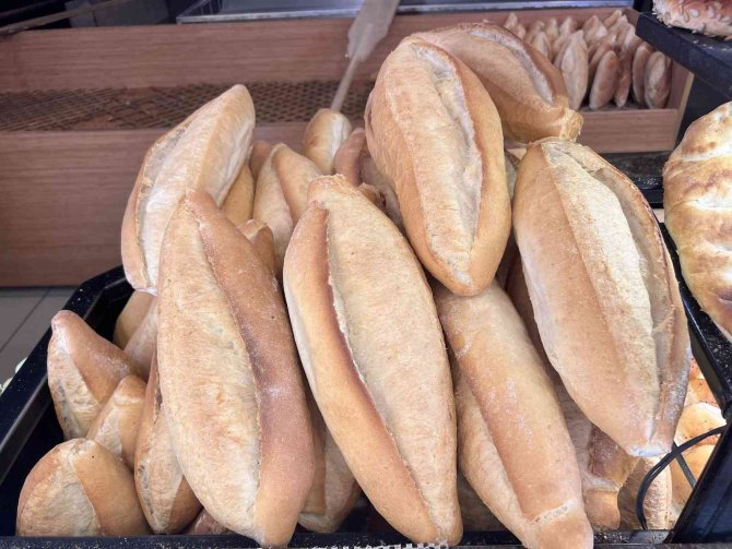 Fırıncılar Ekmeğin 3,5 Liradan Satılmasını İstiyor