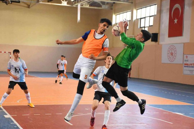 Futsal Grup Müsabakaları Karabük’te Başladı