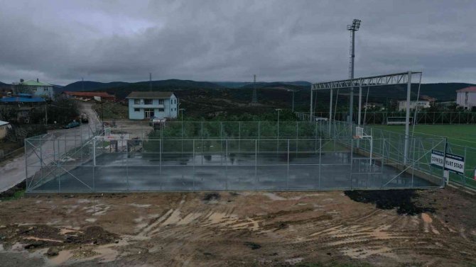 Çerkeşli’ye Modern Basketbol Sahası