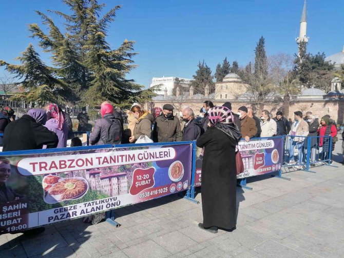 Kocaeli’de Vatandaş Hamsiye Doydu