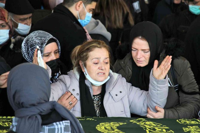 Kktc’de Düzenlenen Suikastta Hayatını Kaybeden Falyalı’nın Şoförü Toprağa Verildi