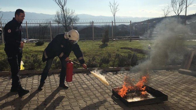 Yangın Eğitimini Uygulamalı Gördüler