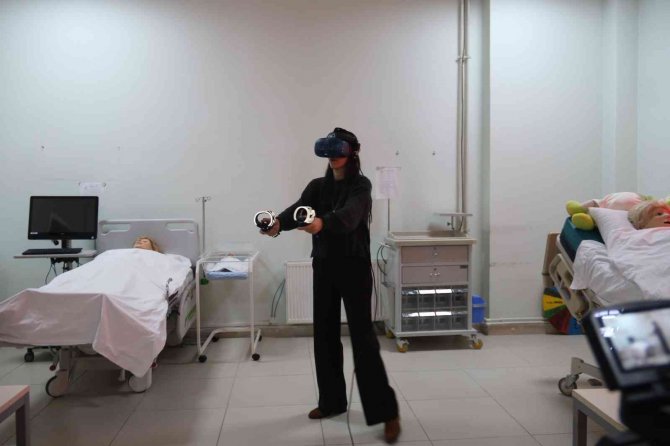 Doğum Ağrılarına Sanal Dokunuş