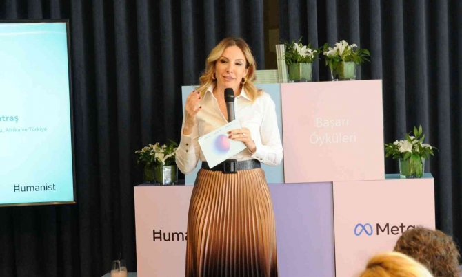 ‘Sınırları Aşan Kadınlar’ Kitabı Raflarda Yerini Aldı