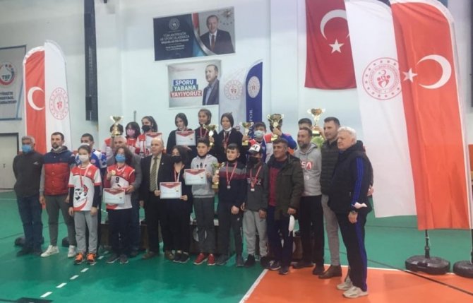 Köyceğiz’de Yıldızlarda Floor Curling İl Birincileri Belli Oldu