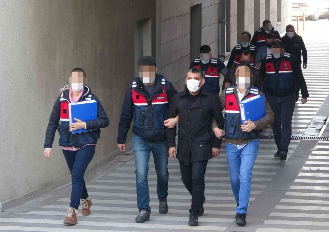 Osmaniye’de Rüşvet Ve Zimmet Operasyonu