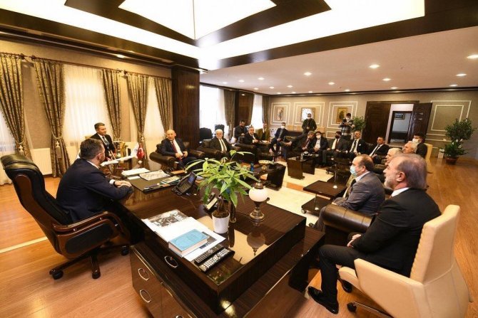 Ankara’nın İlk ‘Uluslararası Halter Turnuvası’ Pursaklar’da