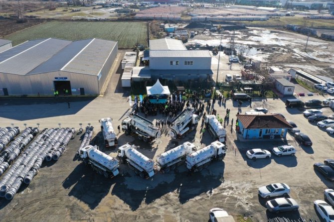 Büyükşehir, Yeni Depo, Arşiv Binası Ve 8 Milyon Liralık 2 Kanal Aracını Hizmete Aldı