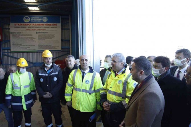 Büyükşehir, Yeni Depo, Arşiv Binası Ve 8 Milyon Liralık 2 Kanal Aracını Hizmete Aldı