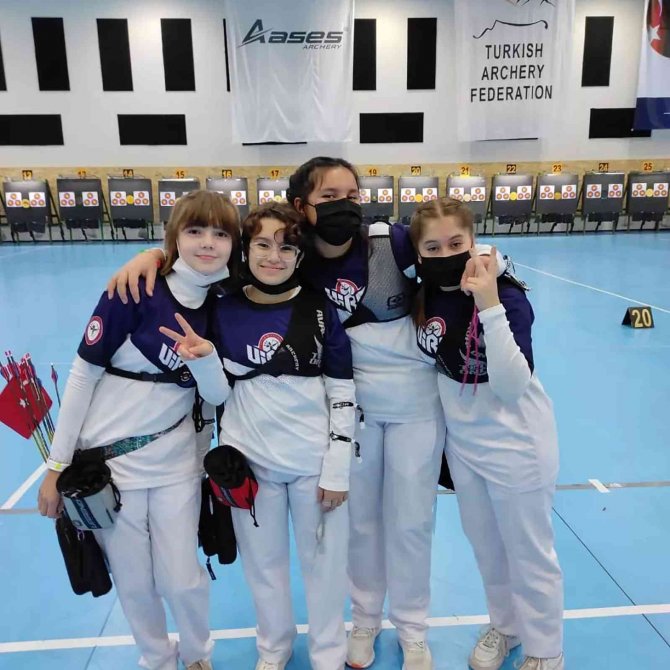 Döşemealtılı Sporcudan Başkan Genç’e Birincilik Sözü