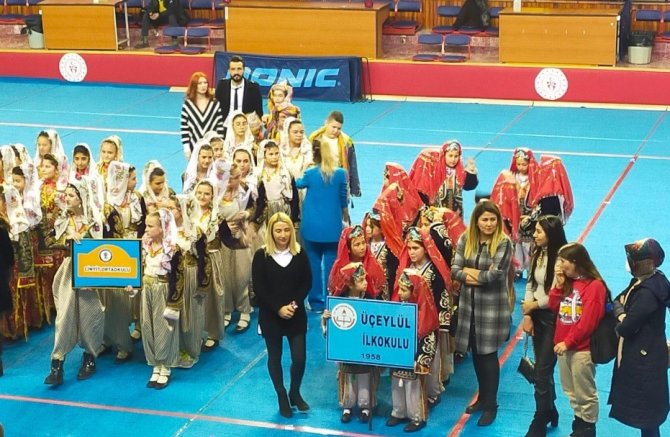 Tavşanlı Üç Eylül İ̇lkokulu Halk Oyunları Ekibi İl Birincisi Oldu
