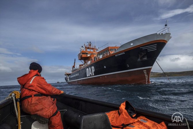 Antarktika Bilim Seferi Ekibi Beyaz Kıtaya Ulaştı
