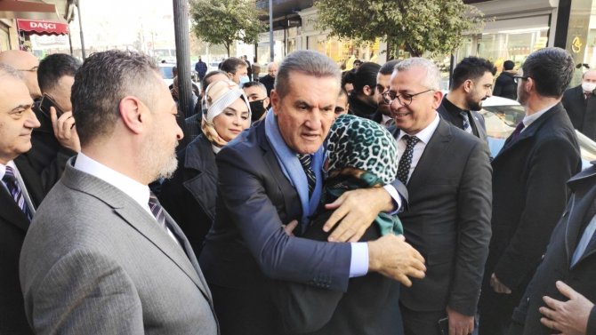 Mustafa Sarıgül Esnaf Lokantasında Pilav Yedi