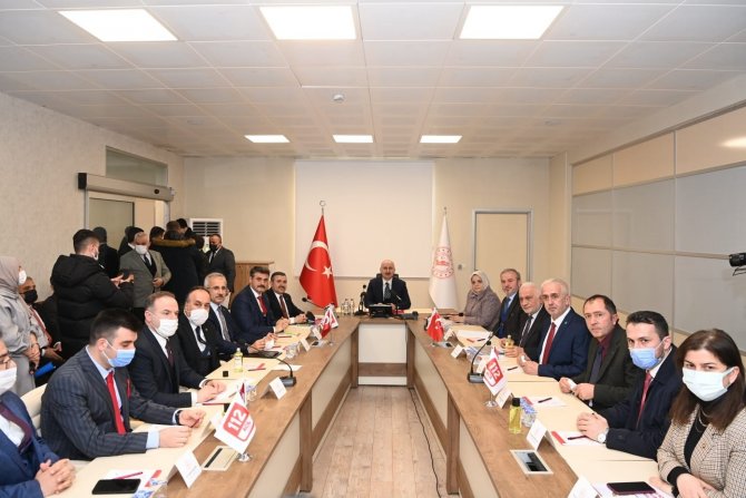 Bakan Karaismailoğlu, Düzce’de İ̇l Koordinasyon Toplantısına Katıldı