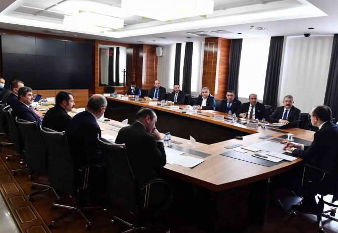 Van’ın Sorunları Bakan Muş’a İletildi