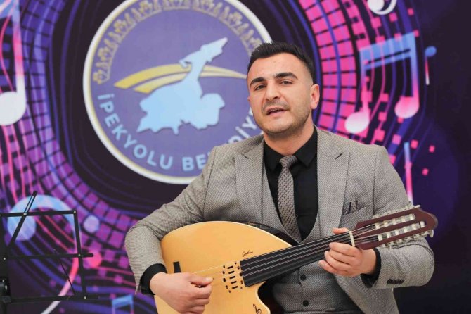 İ̇pekyolu’nda ‘Öğretmenim Ses Yarışması’ Heyecanı