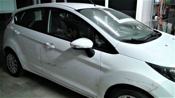 Alıcı Gibi Davranıp, Test Sürüşü İçin Bindiği Aracı Çaldı