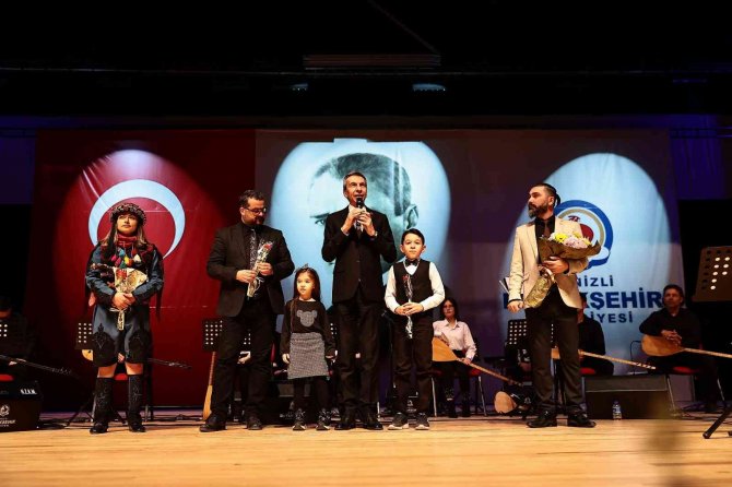 Bağlama Atölyesinden Türkü Ziyafeti