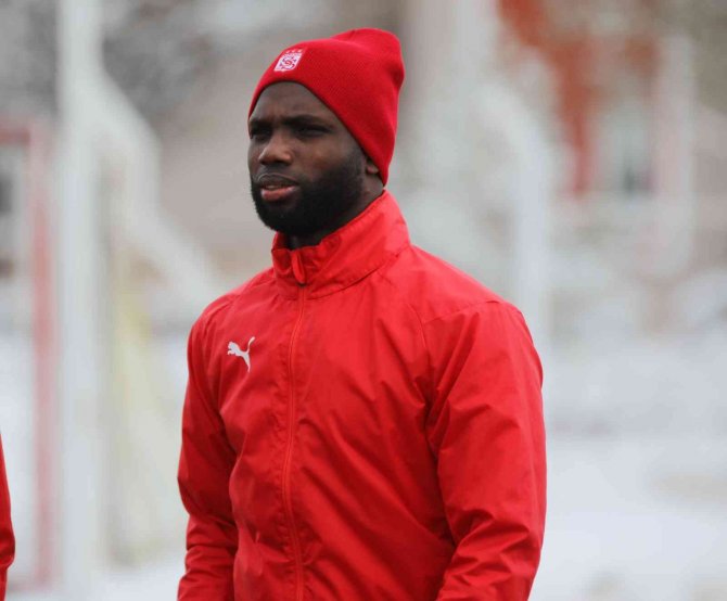 Sivasspor’un Yeni Transferi Konate İlk İdmanında