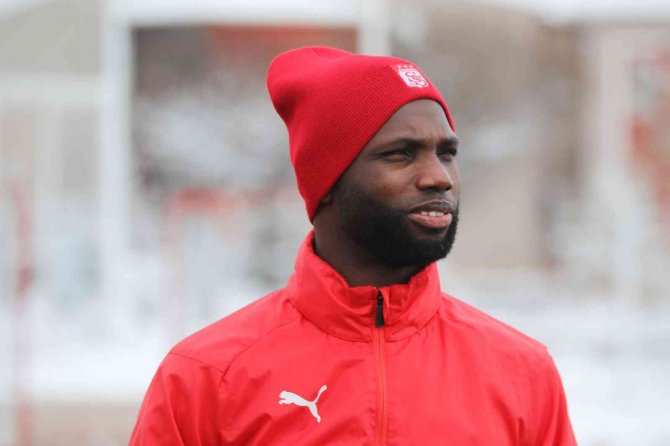 Sivasspor’un Yeni Transferi Konate İlk İdmanında