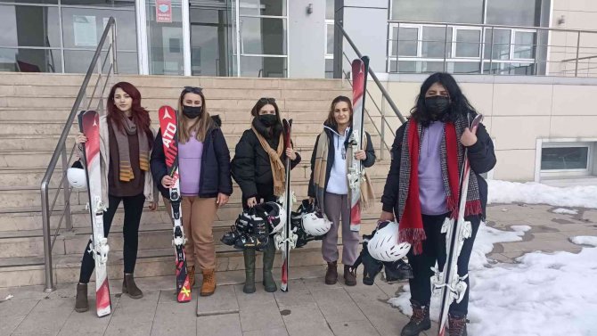 Deü Ve Ebyü Güçlerini Birleştirdi