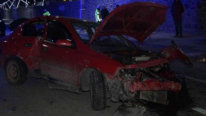 Kazada Ağır Yaralanan Genç, 6 Günlük Yaşam Mücadelesini Kaybetti