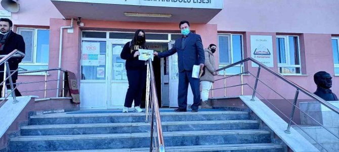 Hisarcık’ta “Ödüllü Sınıf” Projesinin 1. Aşaması Tamamlandı