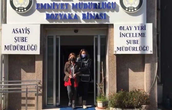 Araçta Tartıştığı Kişiyi Emniyet Kemeriyle Boğarak Öldüren Kadın Tutuklandı