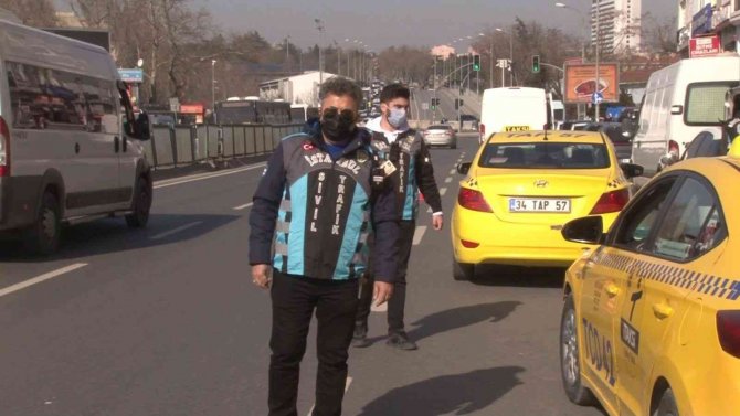 Kadıköy’de Kural İhlali Yapan Taksicilere Ceza