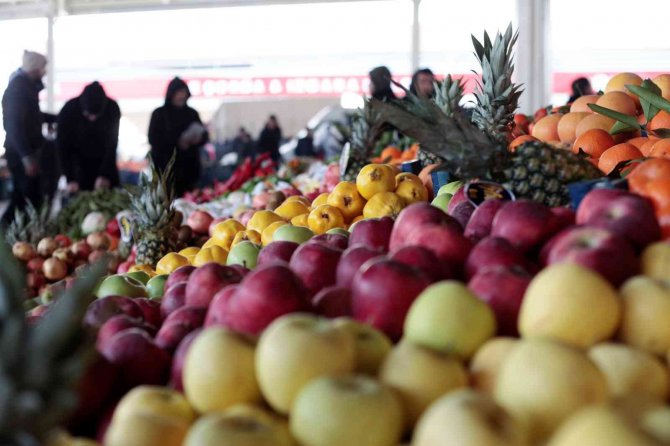 Pazar Fiyatlarına Hava Şartları İndirimi