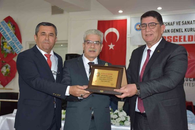 Kumluca Esnaf Ve Sanatkar Odası’nda, Mevcut Başkan Çınar Güven Tazeledi