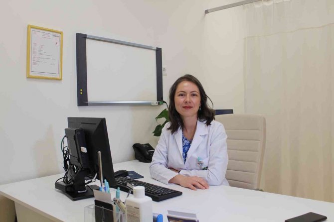 ‘Karpal Tünel’ Sendromu En Çok Ev Hanımlarında Görülüyor