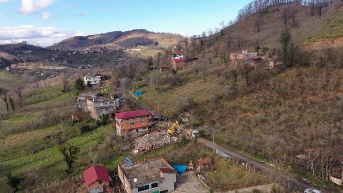 Devlet Heyelan Bölgesinde