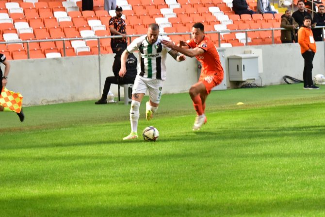 Denizlispor, Adanaspor İle Golsüz Berabere Kaldı