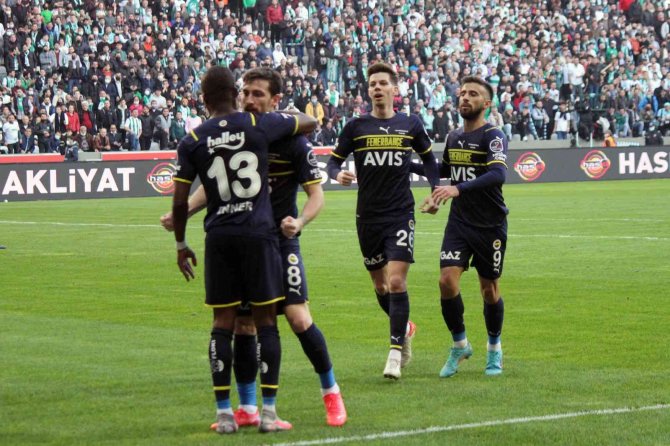 Spor Toto Süper Lig: Gzt Giresunspor: 1 - Fenerbahçe: 2 (Maç Sonucu)