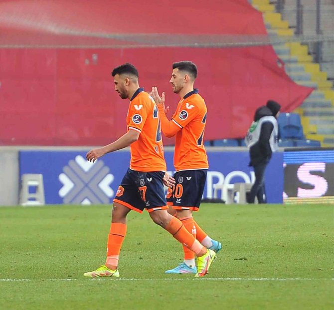 Spor Toto Süper Lig: Başakşehir: 2 - Gaziantep Fk: 0 (Maç Sonucu)