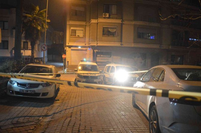 Bakırköy’de Silahlı Çatışma: 4 Yaralı