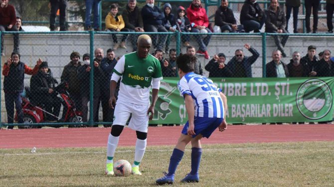 Yattara İlk Maçında Takımına 3 Puan Kazandırdı