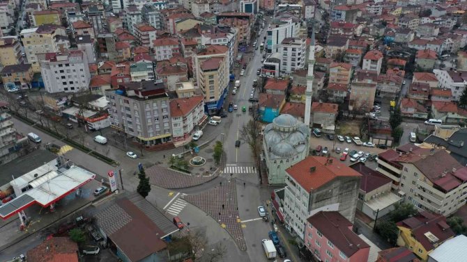 Gebze’de Kavşak Çalışmaları Sürüyor
